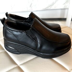 New condition Black faux leather shoes